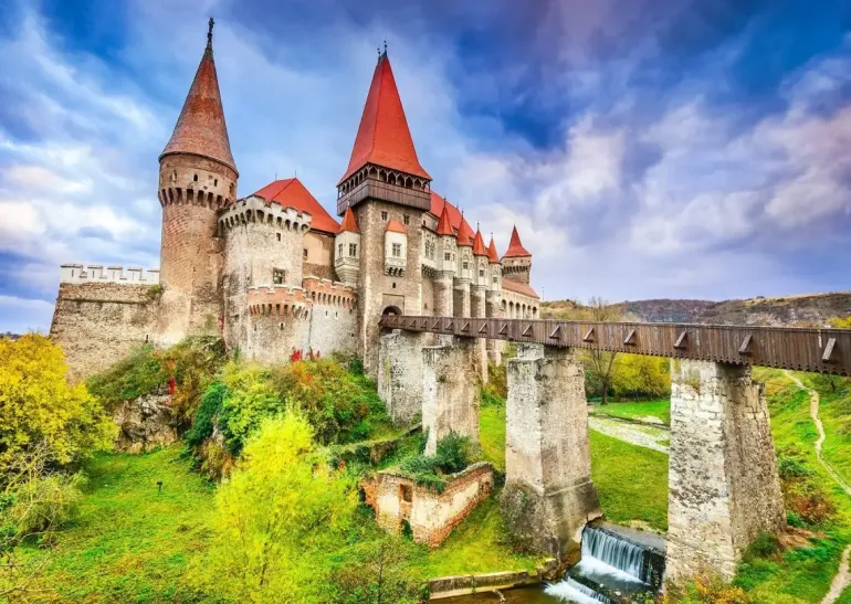 Enjoy: Corvins Castle, Hunedoara (1000)